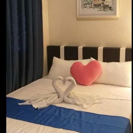 Jen'S Paranaque City Apartment Манила Екстериор снимка