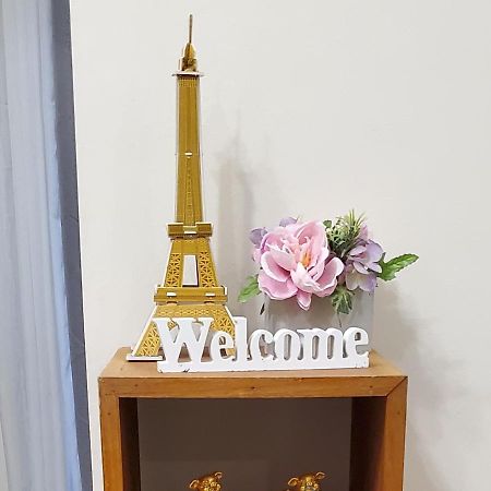 Jen'S Paranaque City Apartment Манила Екстериор снимка