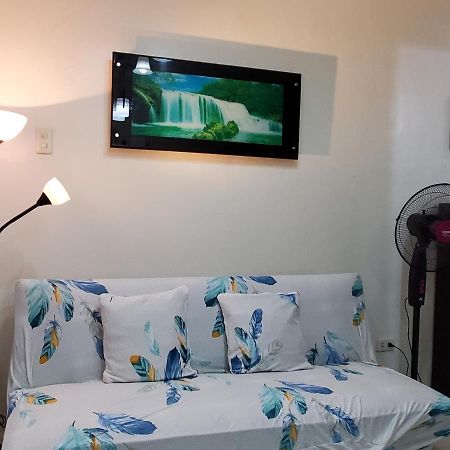 Jen'S Paranaque City Apartment Манила Екстериор снимка