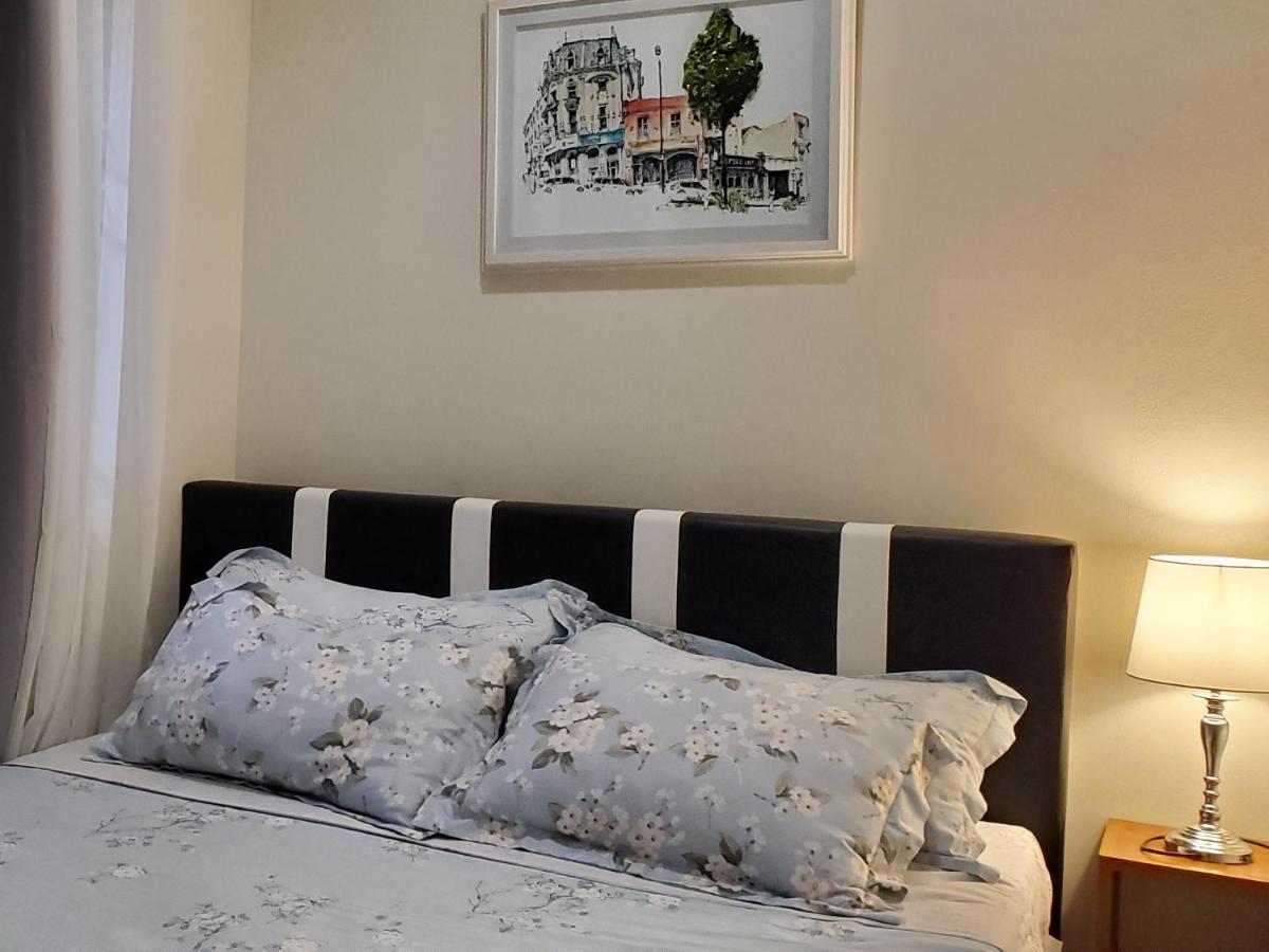 Jen'S Paranaque City Apartment Манила Екстериор снимка