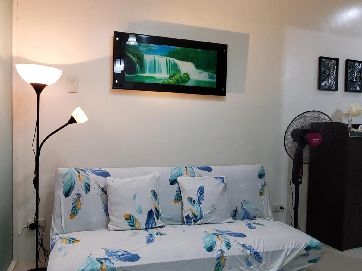 Jen'S Paranaque City Apartment Манила Екстериор снимка